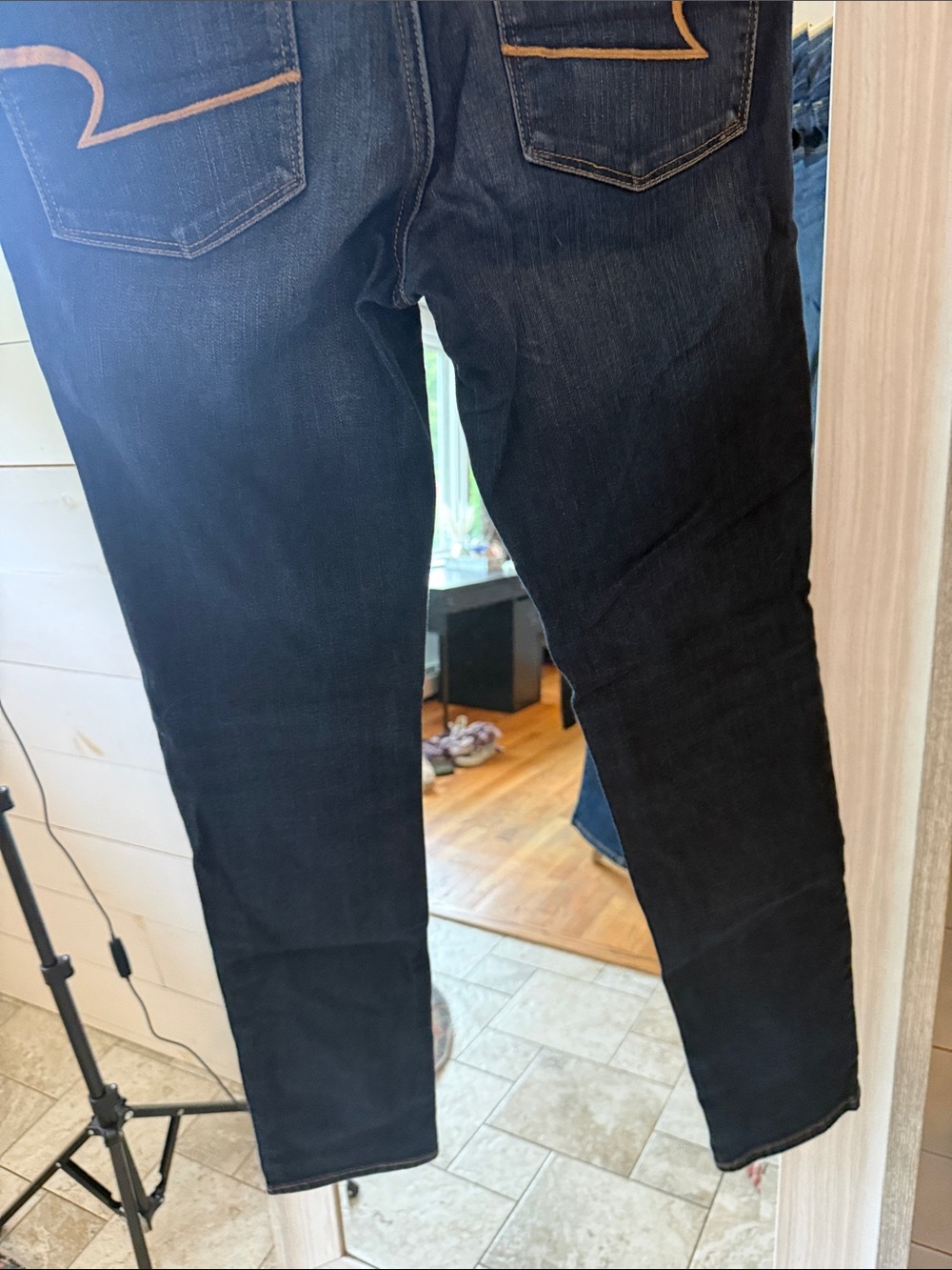 American Eagle Outfitters Dark Blue Straight-Leg Women’s Jeans - Picture 6 of 6